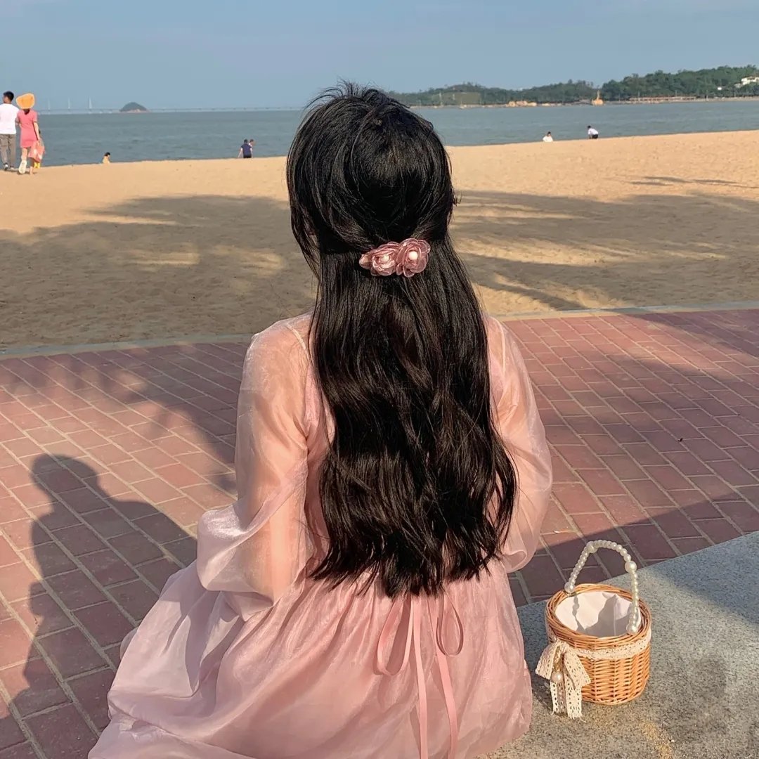 比基尼特工